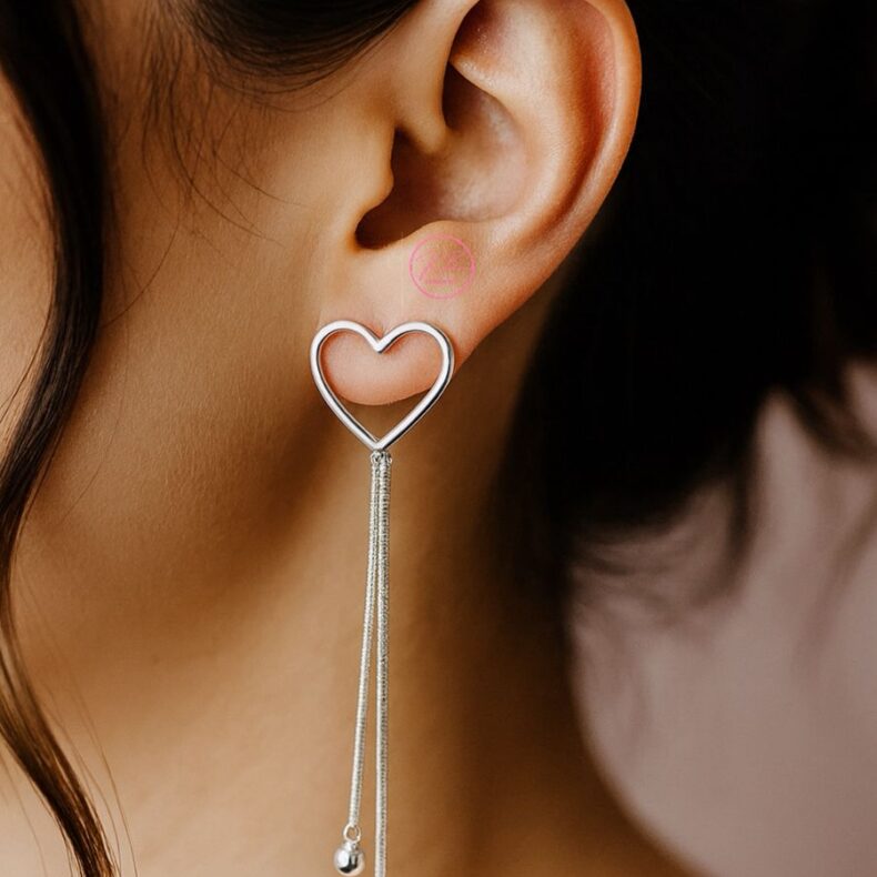 Brinco Gravata Coração