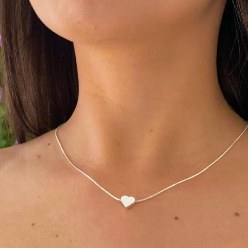 Colar Mini Coração