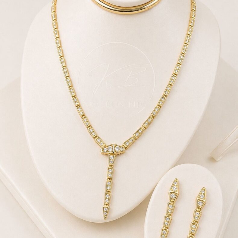 Conjunto Riviera Cobra